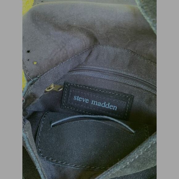 Black Suede Fringed Western Festival Cross Body Bag - Picture 3 of 3